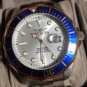 Invicta men's pro diver.